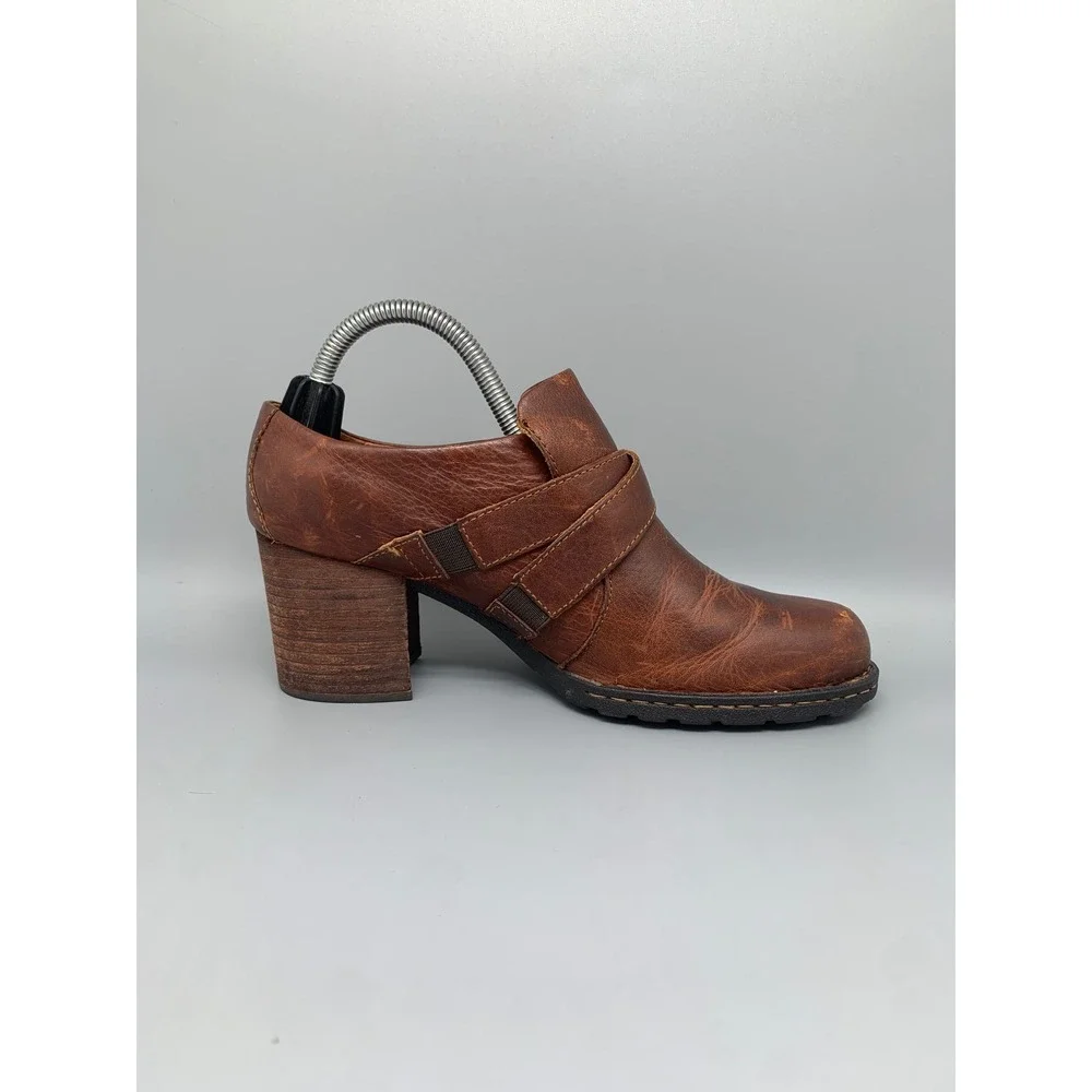 Born Handcrafted Footwear Brown Leather Heeled Booties W11929 Women's Sz 8.5‎
